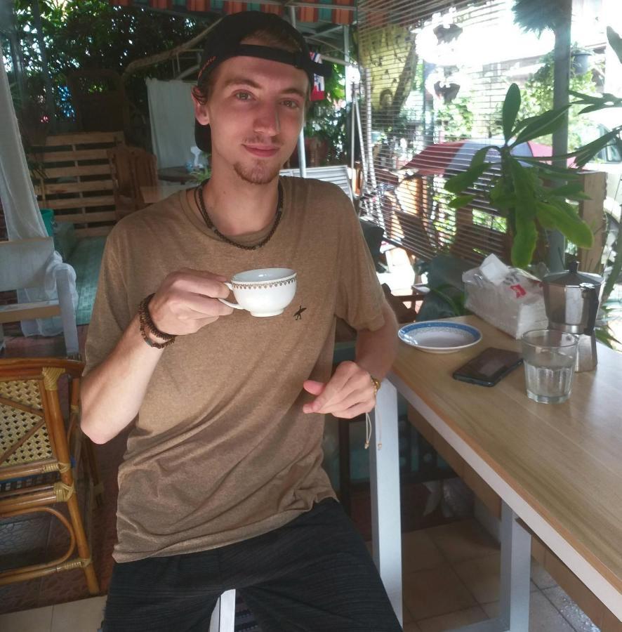 פרה נאקון סי איוטאיה Srikrung Guesthouse מראה חיצוני תמונה
