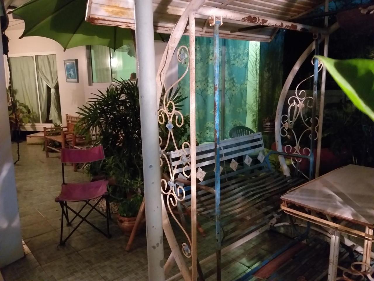 פרה נאקון סי איוטאיה Srikrung Guesthouse מראה חיצוני תמונה