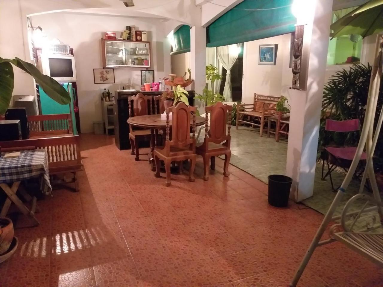 פרה נאקון סי איוטאיה Srikrung Guesthouse מראה חיצוני תמונה